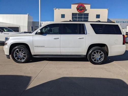 2016 Chevrolet Suburban LT