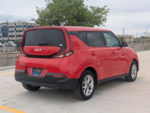 2022 Kia Soul LX