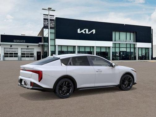 2025 Kia K4 GT-Line Turbo