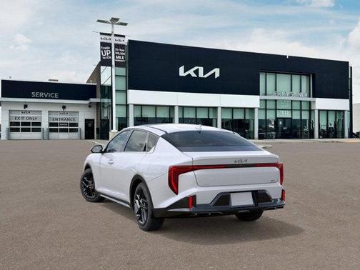 2025 Kia K4 GT-Line Turbo