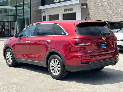 2019 Kia Sorento LX V6