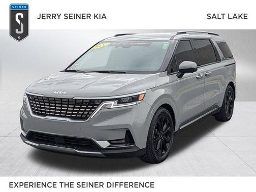 2022 Kia Carnival SX
