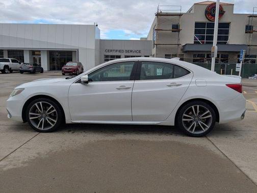 2019 Acura TLX V6 Advance