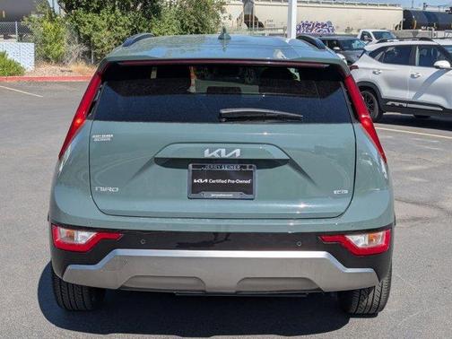 2023 Kia Niro EX Touring