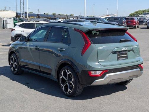 2023 Kia Niro EX Touring