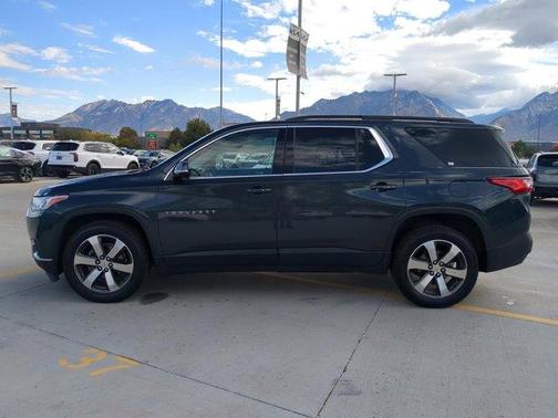 2020 Chevrolet Traverse LT Leather