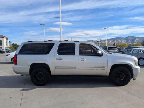 2014 Chevrolet Suburban 1500 LT