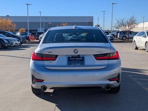 2020 BMW 330 i xDrive
