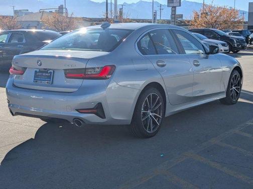 2020 BMW 330 i xDrive