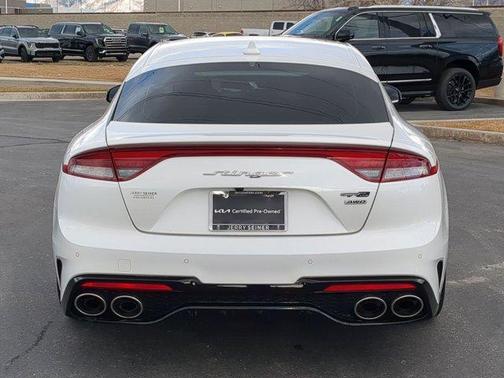 2022 Kia Stinger GT-Line