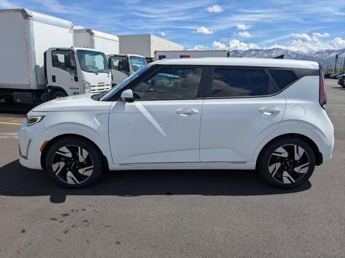 2023 Kia Soul GT-Line