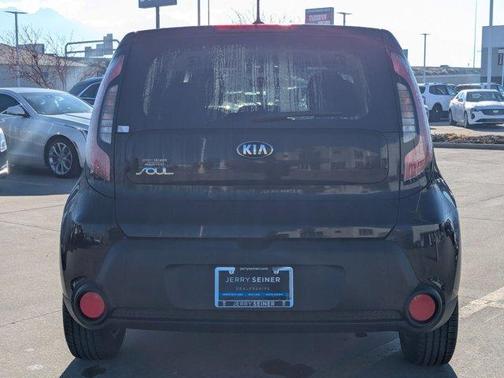 2016 Kia Soul Base