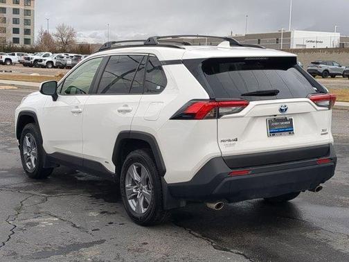 2023 Toyota RAV4 Hybrid XLE