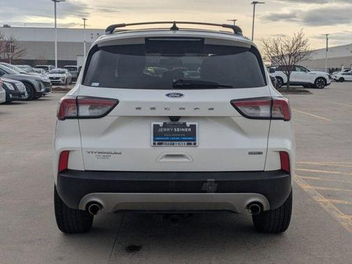 2020 Ford Escape Titanium Hybrid