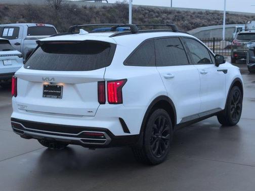 2023 Kia Sorento SX