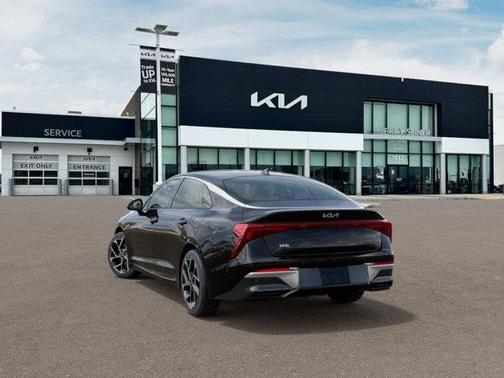 2025 Kia K5 EX