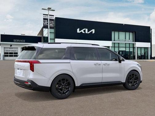2026 Kia Carnival SX