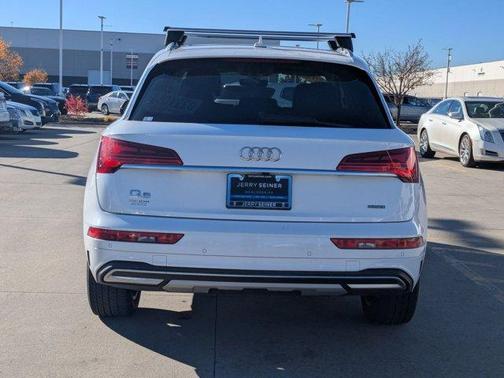 2021 Audi Q5 40 Premium Plus