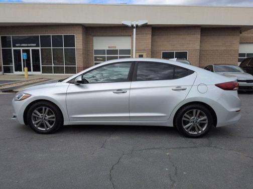 2018 Hyundai ELANTRA Value Edition