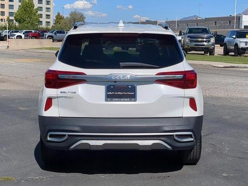 2022 Kia Seltos EX