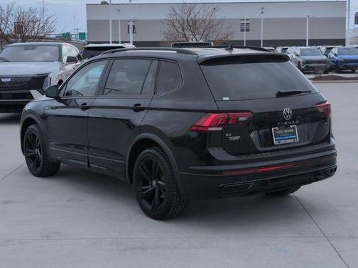 2023 Volkswagen Tiguan 2.0T SE R-Line Black