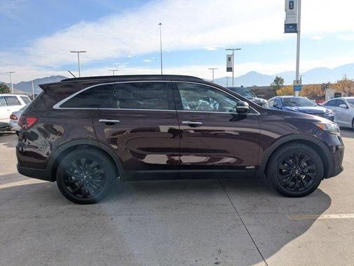 2020 Kia Sorento S