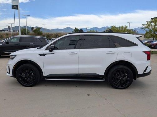 2022 Kia Sorento SX