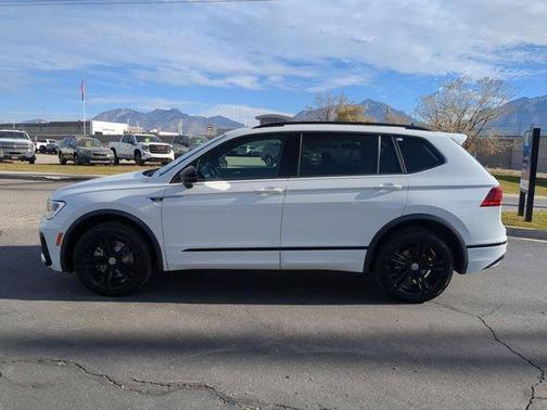 2019 Volkswagen Tiguan 2.0T SEL R-Line Black