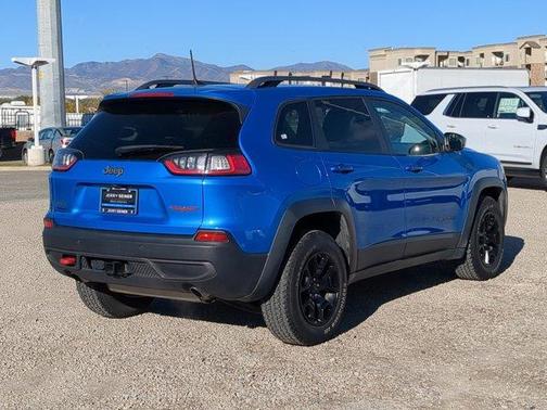 2021 Jeep Cherokee Trailhawk