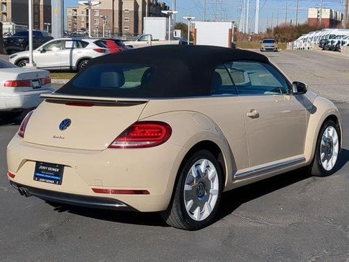 2019 Volkswagen Beetle 2.0T Final Edition SEL