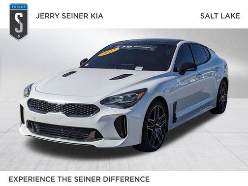 2022 Kia Stinger GT1