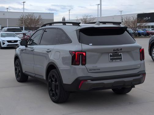 2025 Kia Sorento X-Line SX