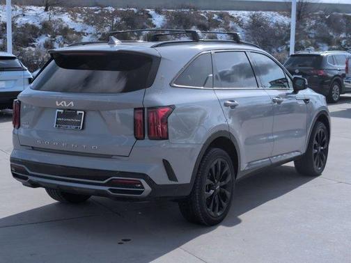2022 Kia Sorento SX