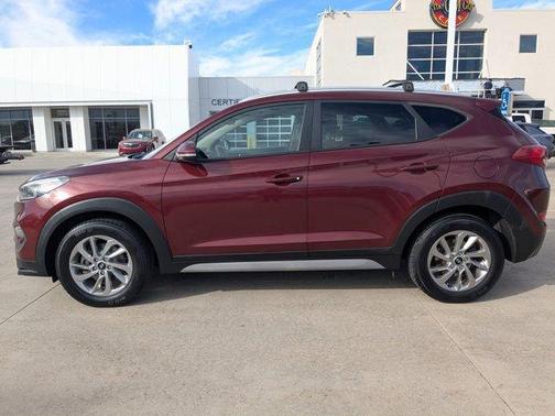 2017 Hyundai TUCSON SE Plus