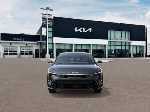 2025 Kia K4 GT-Line Turbo