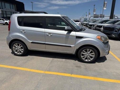 2013 Kia Soul +