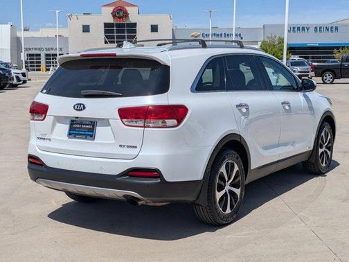 2017 Kia Sorento EX