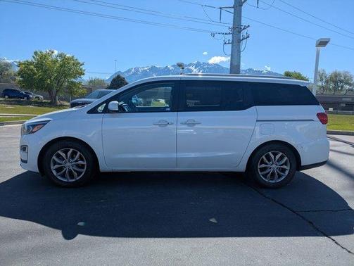 2021 Kia Sedona EX