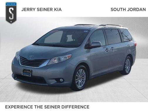 2016 Toyota Sienna XLE