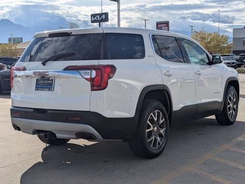 2020 GMC Acadia SLE