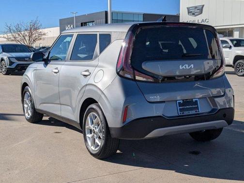 2024 Kia Soul LX