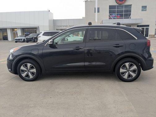 2019 Kia Niro Plug-In Hybrid EX