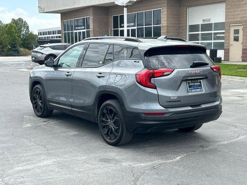 2021 GMC Terrain SLE