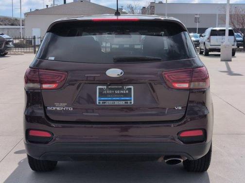 2019 Kia Sorento LX V6