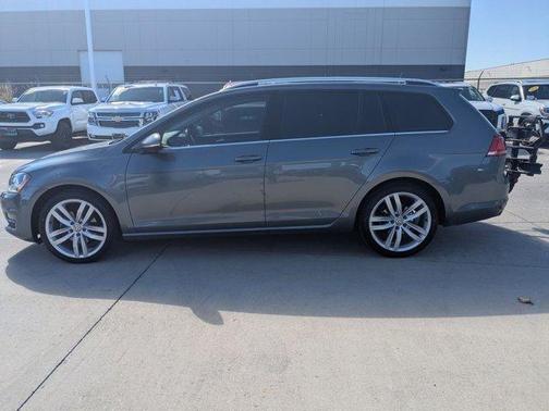 2017 Volkswagen Golf SportWagen TSI SEL