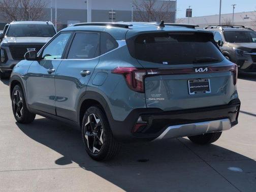 2024 Kia Seltos EX