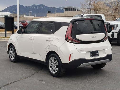 2023 Kia Soul LX