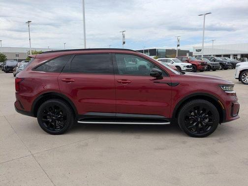 2022 Kia Sorento SX
