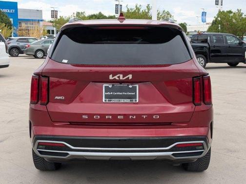2022 Kia Sorento SX