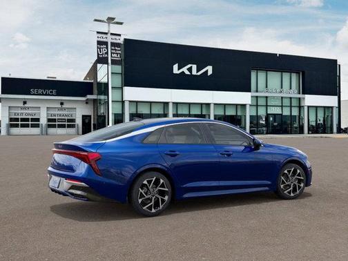 2025 Kia K5 EX
